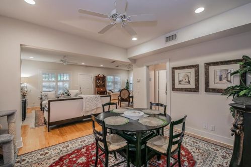 1704 Virginia Pl, Fort Worth TX  76107-2434 exterior