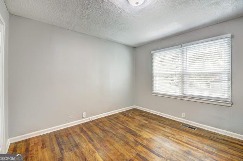 389 Holderness St, Atlanta GA  30310-1725 exterior