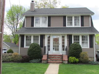 39 2nd St, Pequannock Township, NJ 07440-1214