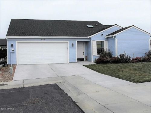 2501 King Ct, Yakima, WA 98902-5099