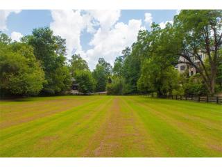 3905 The Highlands, Atlanta, GA 30327-3620