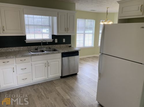 355 Branchwood Dr, Porterdale GA  30016-4573 exterior