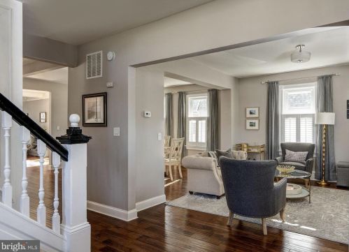 537 Grv St, Haddonfield NJ 08033-1220 exterior