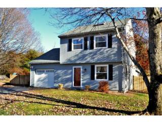 6 Mclure Ln, Merrimack, NH 03054-2851