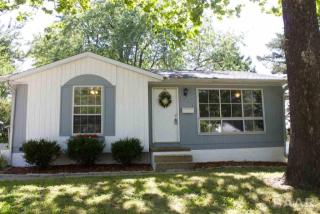 6225 Upland Ter, Peoria, IL 61615-2535