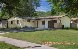801 Mulder Dr, Lincoln, NE 68510-4033