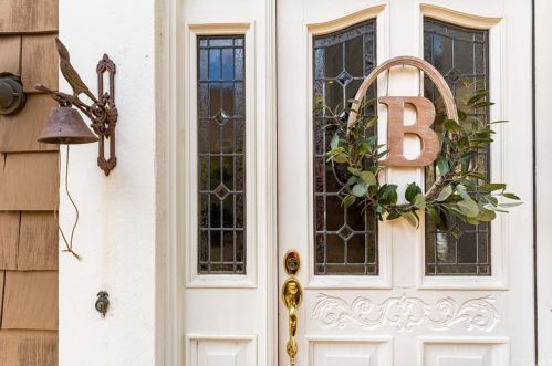 6270 Woodsboro Ave, Anaheim CA  92807-2347 exterior