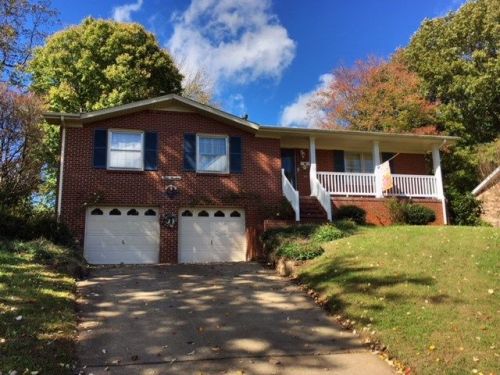 319 Cathy Dr, Danville, VA 24540-2827