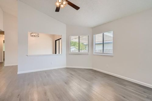 718 Dulwich St, Austin TX  78748-6512 exterior