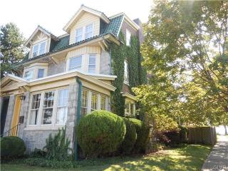 1852 Chew St, Allentown PA  18104-5511 exterior