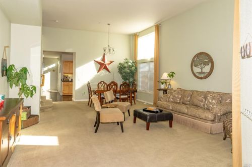 8222 Trione Cir, Windsor, CA 95492-7728