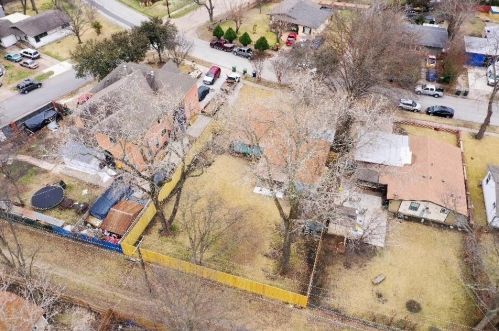 1605 Dent St, Garland TX 75042-5808 exterior