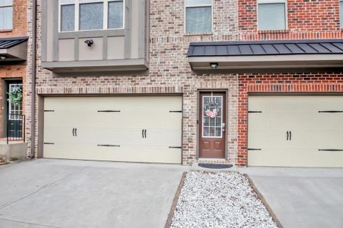 1188 Laurel Valley Ct, Buford, GA 30519-8133