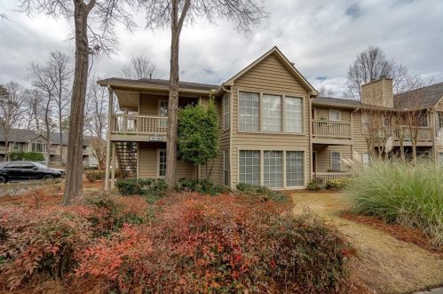 705 Country Park Dr, Smyrna GA  30080-8221 exterior
