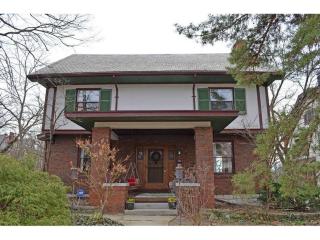 519 Evanswood Pl, Cincinnati, OH 45220-1526