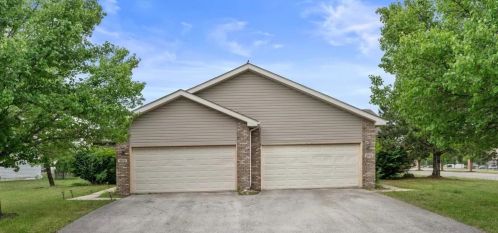 8610 Grant St, Gary, IN 46410-6197