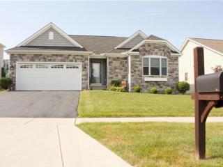 2472 Running Brook Ave, Lancaster, OH 43130-7746