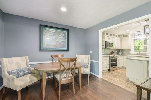 6869 Lockridge Dr, Atlanta GA  30360-1514 exterior