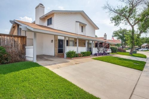 2643 Via Sonoma, Carrollton TX  75006-4650 exterior