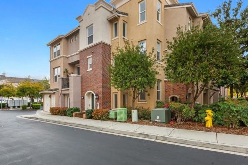 1142 Elfin Forest Rd, San Marcos, CA 92078-1078