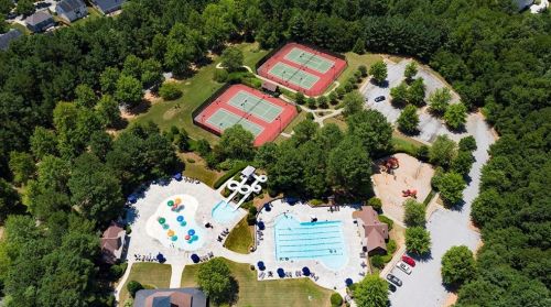 8089 Louis Dr, Locust Grove, GA 30248-7107