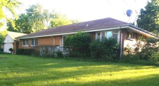 846 Rinear Rd, Antioch, IL 60002-1855