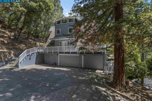 53 La Espiral, Orinda, CA 94563-1852