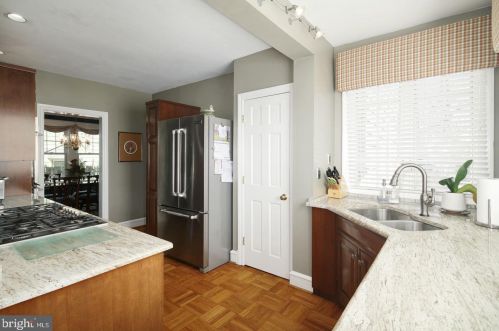 104 Roberts Ave, Tavistock NJ 08033 exterior