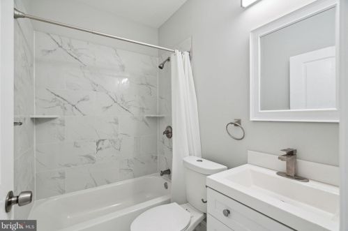 624 42 St, Philadelphia PA 19104-1468 exterior