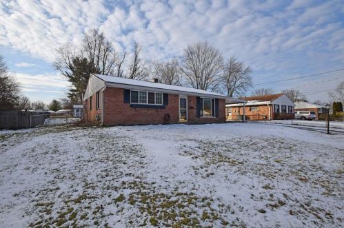 601 Comet Dr, Cincinnati, OH 45244-1303