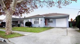 24087 Wright Dr, Hayward, CA 94545-1530