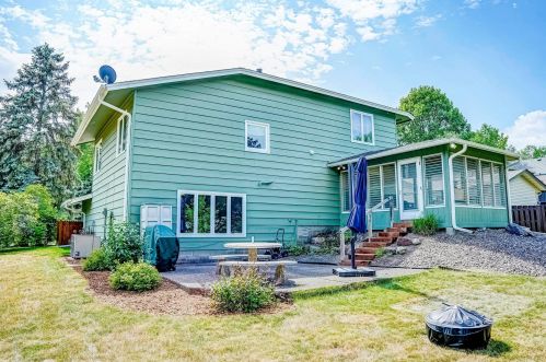 4240 Highland Dr, Saint Paul MN  55126-3122 exterior