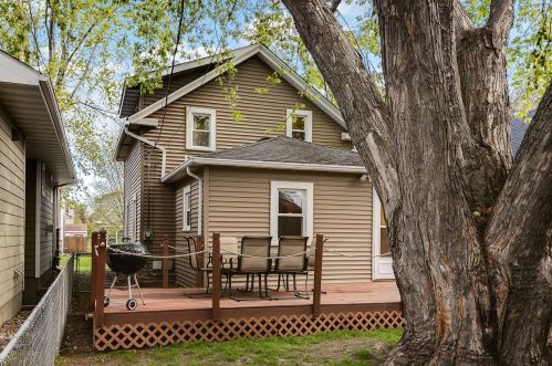 1244 James Ave, Saint Paul MN  55105-2946 exterior