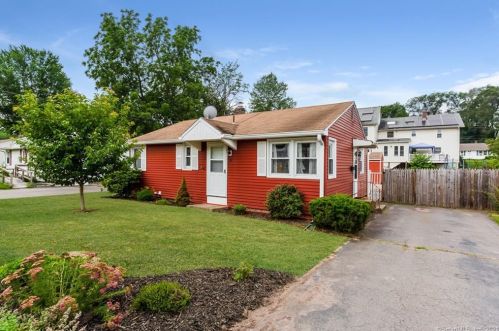 28 Plum Orchard Rd, Southington, CT 06489-3716
