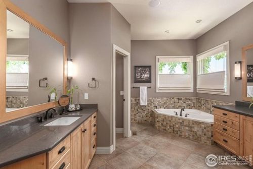 525 Whitney Bay, Fort Collins CO  80550-6162 exterior