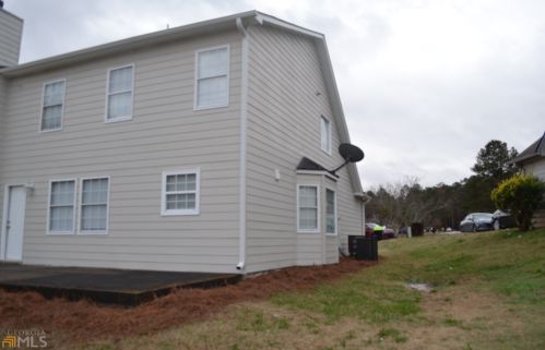 1790 Riverchase Cir, Conyers GA  30013-6501 exterior