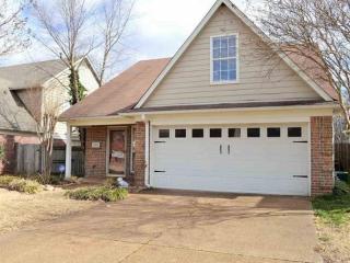 996 Appling Meadow Dr, Cordova, TN 38018-2232