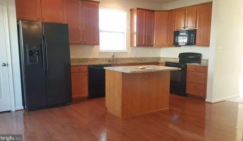 622 Snowberry Way, Aberdeen MD  21001-5605 exterior