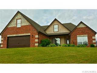 3109 Callaway Dr, Claremore, OK 74019-4868