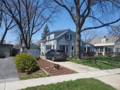 11438 Harry J Rogowski Dr, Chicago, IL 60803-4594