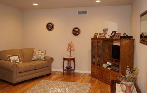 1433 San Antonio Ave, Upland CA 91786-2753 exterior