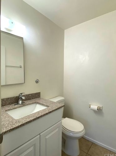 1033 Springfield St, Upland CA 91786-2625 exterior