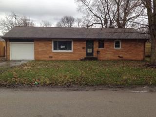 303 Embarras Ave, Tuscola, IL 61953-1753