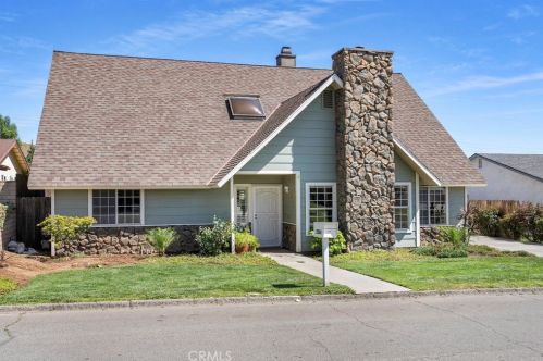 2384 Gail Dr, Riverside, CA 92509-1548