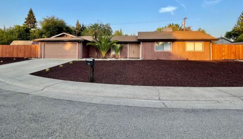 5232 Simone Pl, Fair Oaks, CA 95628-4044