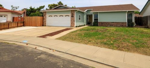 1220 Princeton Pl, Manteca, CA 95336-3332