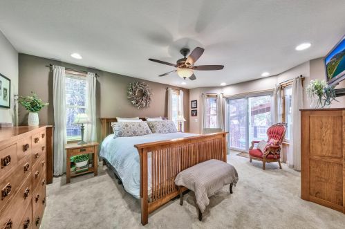 16054 Canterbury Ln, Truckee CA 96161-1648 exterior