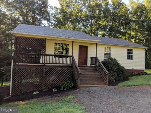 2078 Beautiful Run Rd, Aroda, VA 22709-0943
