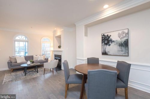 8527 2 Ave, Silver Spring MD 20910-2151 exterior