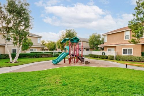8476 Durango Way, Anaheim CA  92808-2382 exterior